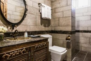 Deluxe Partial River View