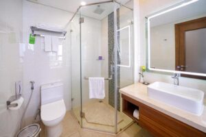 Deluxe Partial Sea View