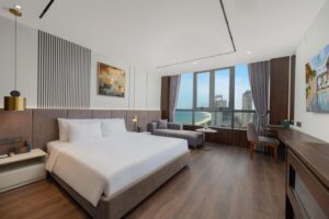 Deluxe Partial Sea View