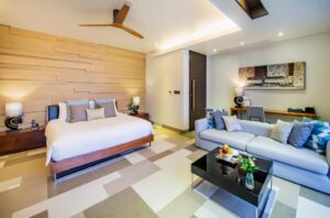 Deluxe Private Pool Suite