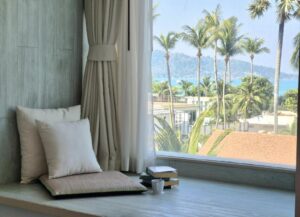 Deluxe Room Partial Sea View