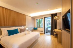 Deluxe Room with Pool Access