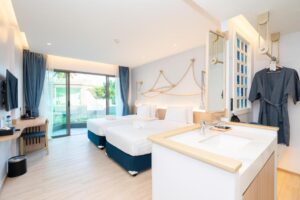 Deluxe Room with Pool View