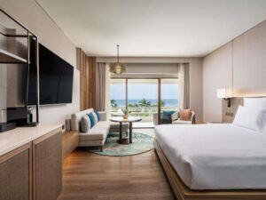 Deluxe Room with Sea View