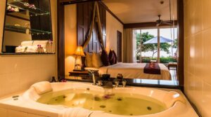 Deluxe Sea View Pool Access