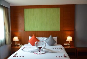 Deluxe Suite- City View