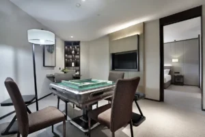 Deluxe Suite (with Mahjong)