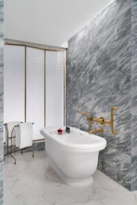 Deluxe Suite with Suite Privilege