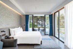 Deluxe Triple Room with Sea View