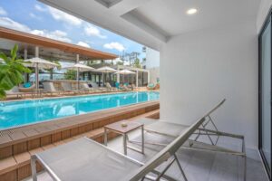 Deluxe with Pool Access