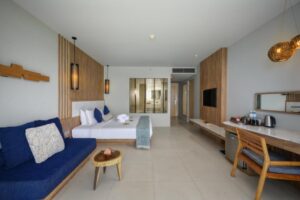 Deluxe with Sea View