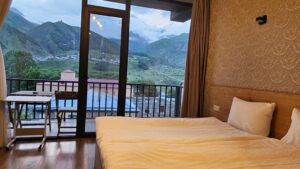 Double Room with Mountain View