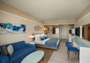 Double Room with Partial Sea View