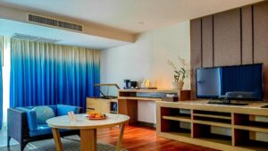 Double Suite with Pool View and Furnished Balcony