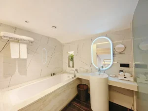 Duplex Family Friendly Room