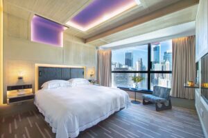 Executive Corner Room