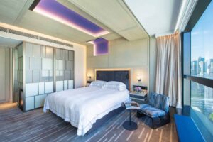 Executive Corner Room