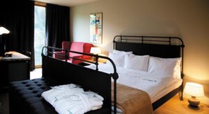 Executive King Room with Mountain View