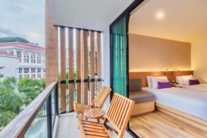 Executive - Pool View