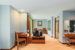 Executive Suite - Pool View