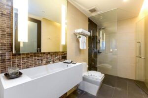 Family One-Bedroom Suite