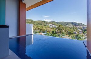 Family Room with Private Pool