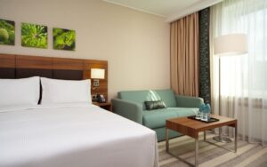 Family Room with Queen-size bed