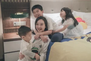 Family Suite With ElephantTrunk Hill View