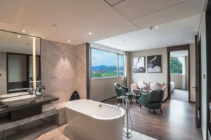 Family Suite With ElephantTrunk Hill View