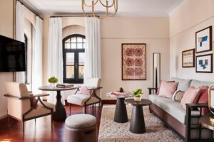 Four Seasons Executive Suite 