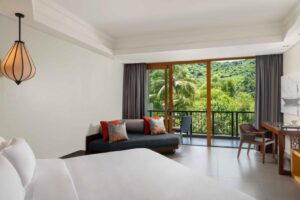 Grand Balcony Garden View