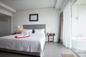 Grand Deluxe Room with Spa Bath