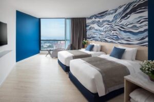 Grand Deluxe Harbor View