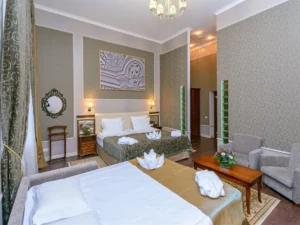Grand Deluxe Room