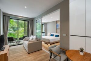 Grand Deluxe Suite Pool View