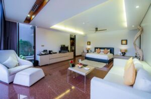 Grand Private Pool Suite