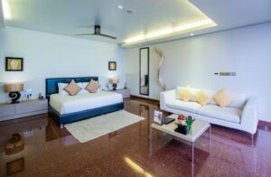 Grand Private Pool Suite