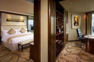 Grand Stanford Signature Suite