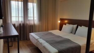 Guest Room with Balcony and Mountain View