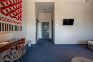 Guest Room with City View