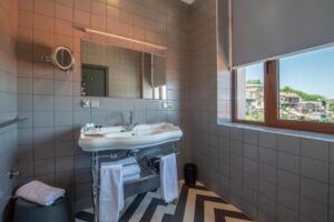 Guest Room with Mountain View