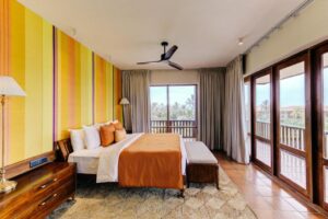 Hiru Suite