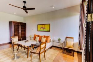 Hiru Suite