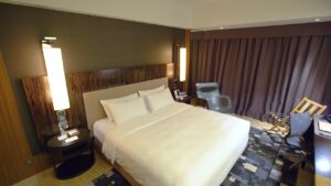 ICON 36 CITY & PARTIAL HARBOUR