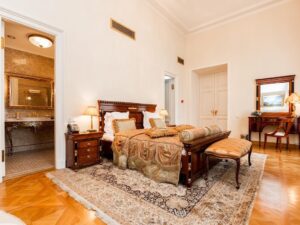 Imperial One Bedroom Suite King