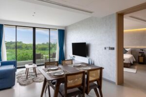 Junior Suite with Garden View