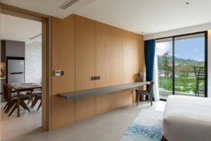 Junior Suite with Garden View