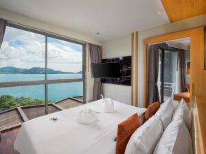 Junior Suite with Ocean View