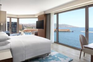 Junior Suite with Sea View, Executive lounge access