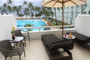 Junior Suite,Ocean view, Balcony
